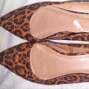 Leopard flats